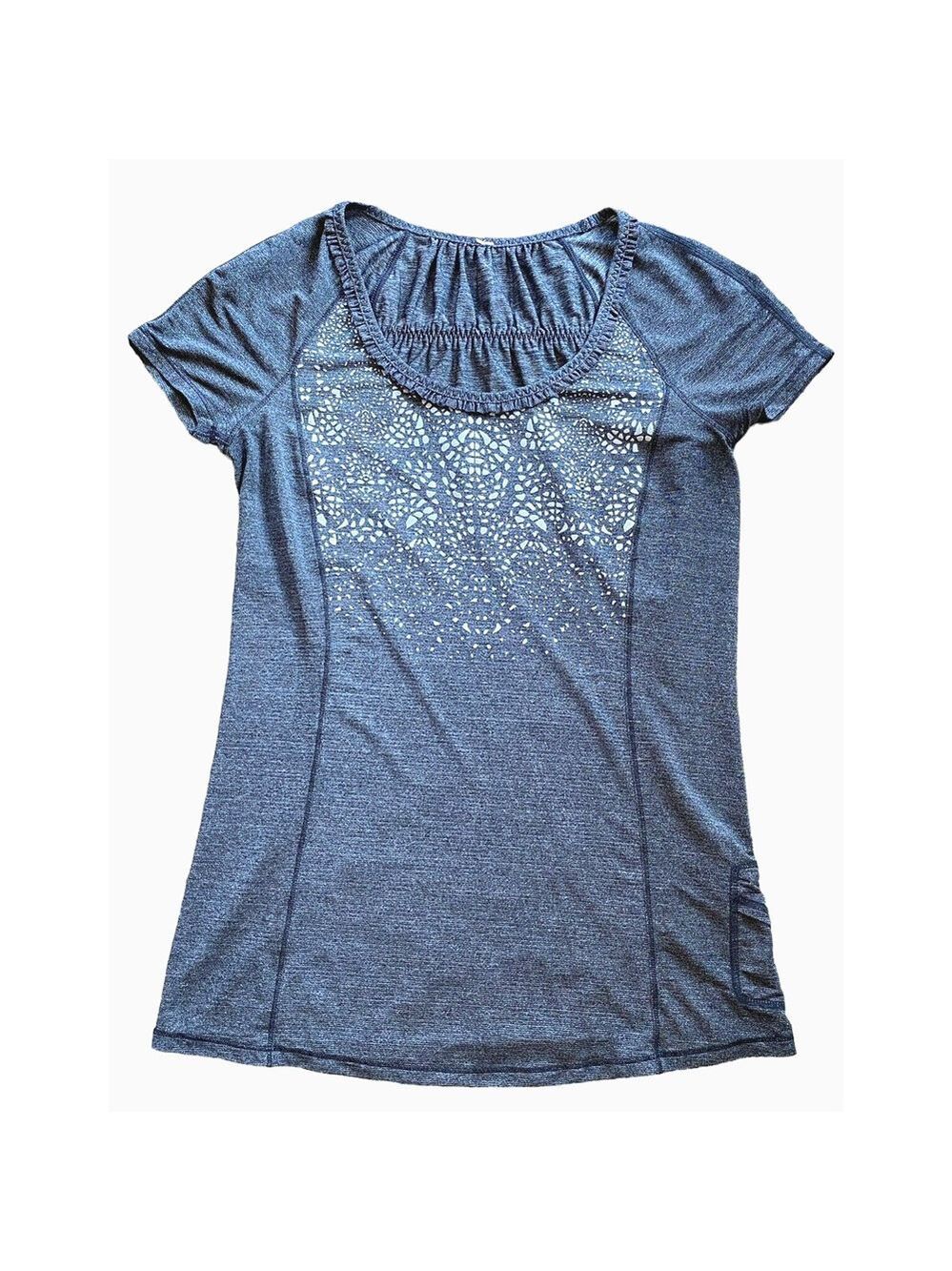 Lululemon Run Wild Short Sleeve Tech Shirt Reflective Gray Sz 4 Run Gym
